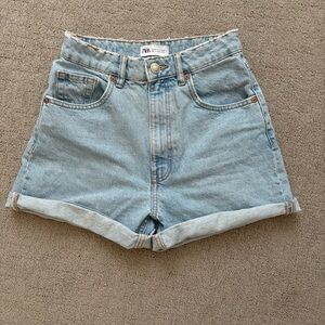 Zara Light Blue Denim Mom Shorts